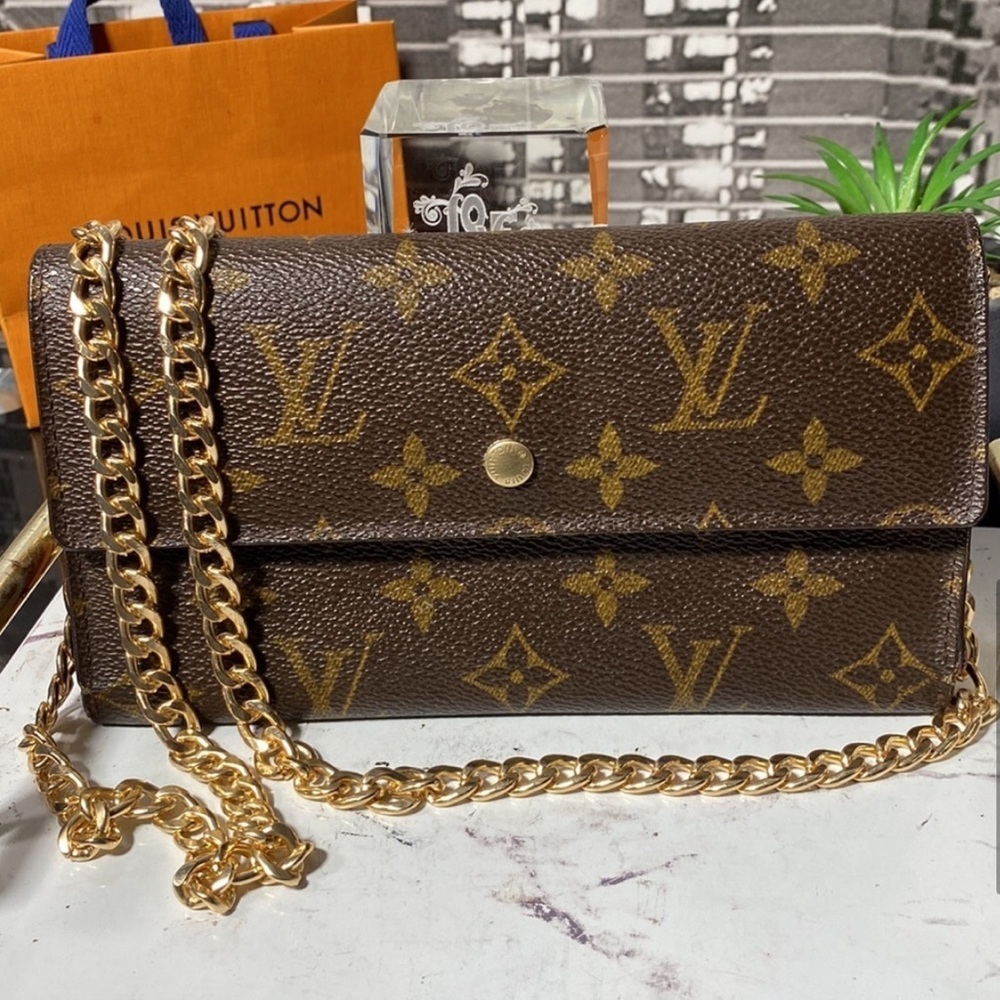 Louis Vuitton Monogram Porte-Tresor Wallet on Chain Pre-Owned 100% Authentic - Picture 5 of 15